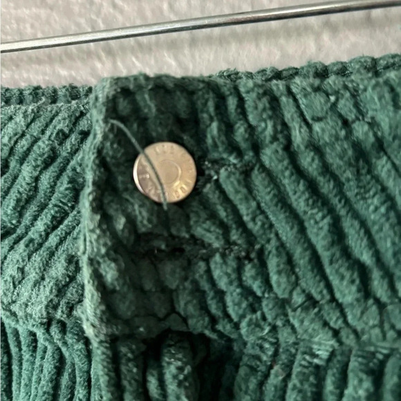BDG | corduroy | green | skirt | medium - Picture 12 of 12